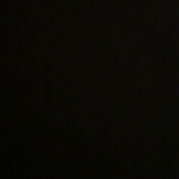 Meet your Posher, Kami - Picture 1 of 1